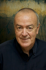 Portrait image of Simon Chapman